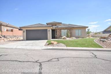 Main picture of 201 S 2020 East Cir