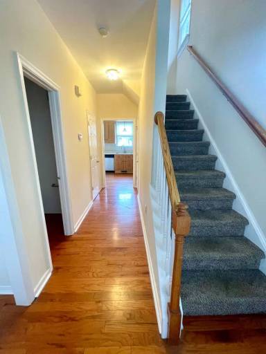 Main picture of 731 W Leigh St