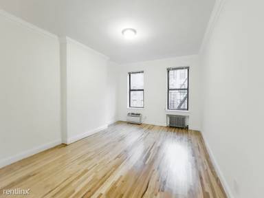 Main picture of 210 E 83rd St