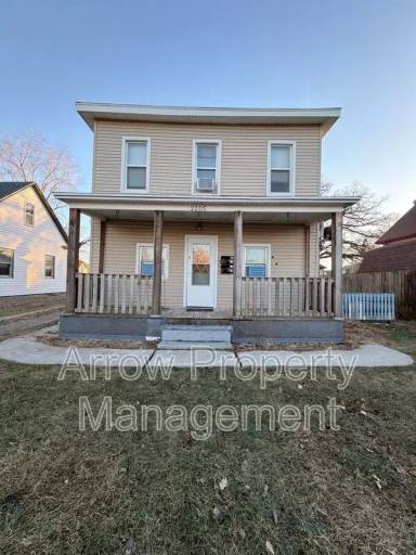 Main picture of 2263 Holdrege St