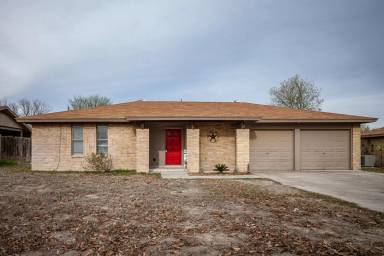 Main picture of 104 Sombrero Dr
