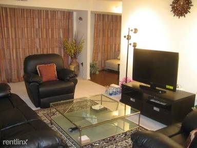 Main picture of Green House Condominium