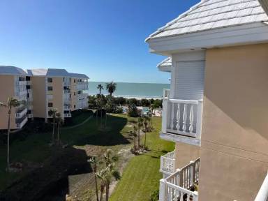 Main picture of Silver Sands Apartments