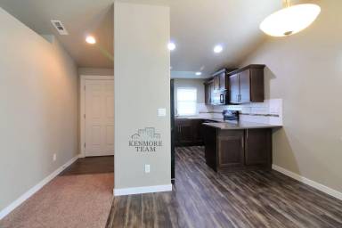Main picture of 661 Marysville Way
