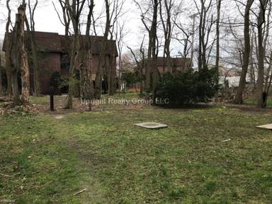 Main picture of 120 Kenrick St