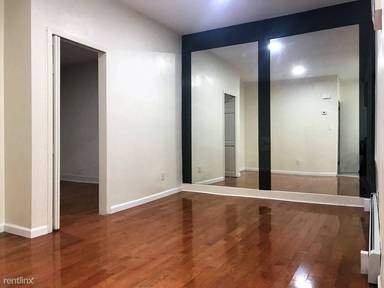 Main picture of 168 Bay 47th St