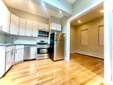 Main picture of 1833 Palmetto St