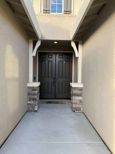 Main picture of 1082 W Quail Rock Way