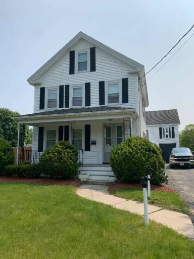 Main picture of 464 Canton St