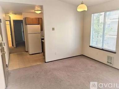 Main picture of 14009 32nd Ave NE