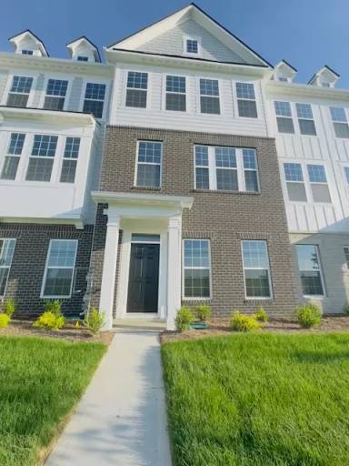 Main picture of 1806 Blenker Dr