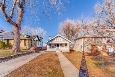 Main picture of 1184 E 65th St