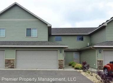 Main picture of 1667 20th Ave NE