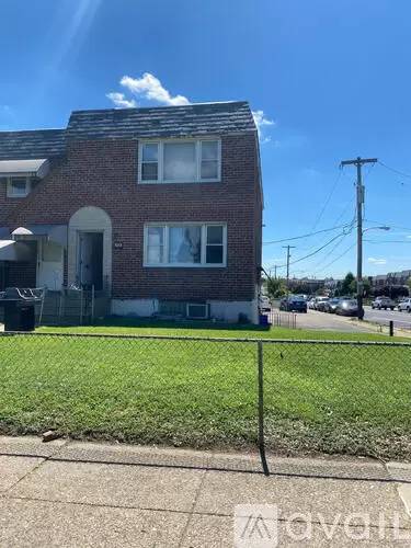 Main picture of 6939 Roosevelt Blvd