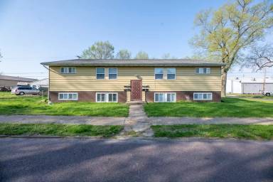 Main picture of 340 Caroline Street - 2