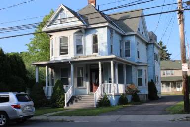 Main picture of 227 Pawling Ave