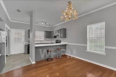 Main picture of 2724 Linmar Ave
