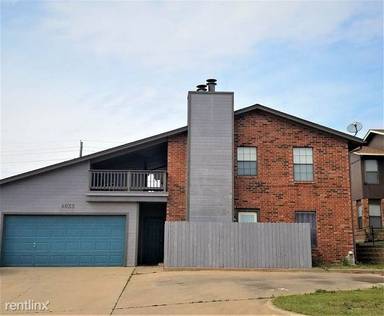 Main picture of 4033 NW Ozmun Ave
