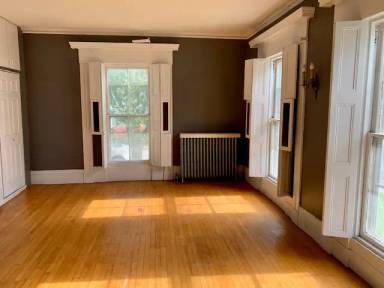 Main picture of 45 4th Street