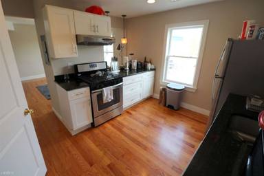 Main picture of 171 Walnut St