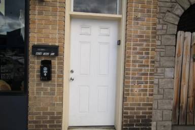 Main picture of 484 Broadway