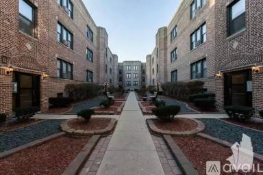 Main picture of 3720 1/2 N Pine Grove Ave