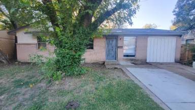 Main picture of 1323 Oriole Blvd