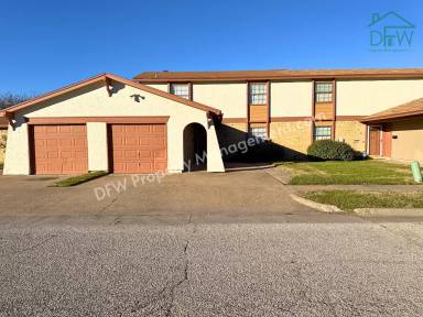 Main picture of 1021 Pleasant Valley Ln