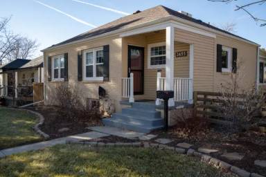 Main picture of 2655 Utica St