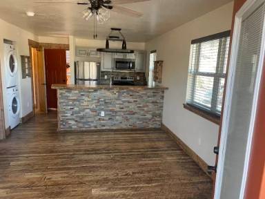 Main picture of 6232 Three Needles Ln