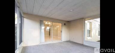 Main picture of 1831 Tattenham Way
