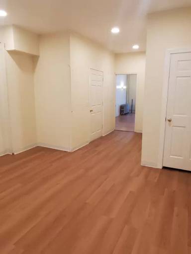 Main picture of 2937 Eastern Ave