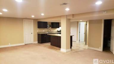 Main picture of 3246 Jasmine St