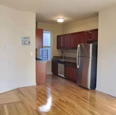 Main picture of 529 W 143rd St