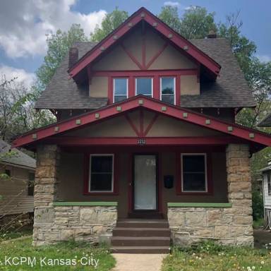 Main picture of 3732 College Ave