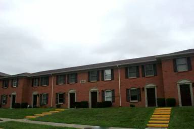 Main picture of 221 CALUMET DR - P2 - 5