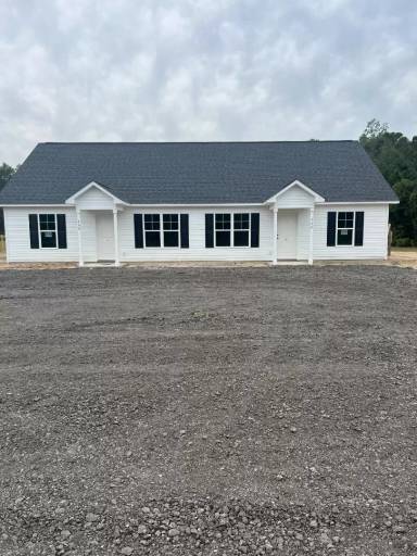 Main picture of 160 Clayton James Rd