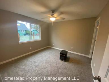 Main picture of 520 1st St