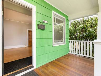 Main picture of 4046 SE Madison St