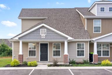 Main picture of 638 Stowe Ct
