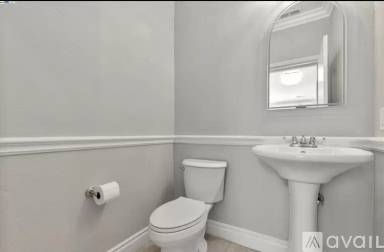 Main picture of 1522 Vinewood Way