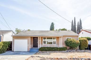 Main picture of 206 William Reed Dr
