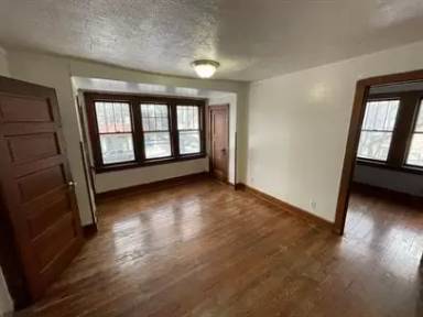 Main picture of 616 Portland Ave