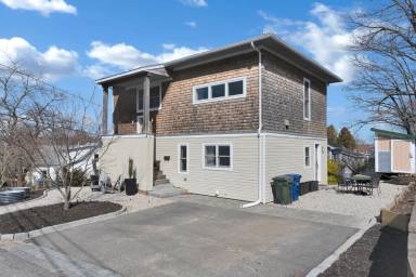 Main picture of 4 Gould Rd