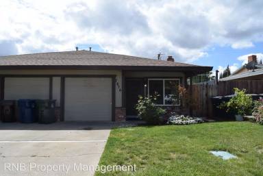Main picture of 7878 Vista Ridge Dr