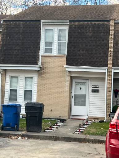Main picture of 5809 N Cherokee Cluster