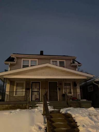 Main picture of 861 N Drexel Ave