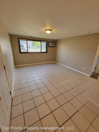 Main picture of 3150 9th St