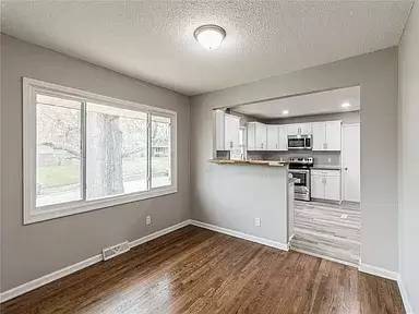 Main picture of 2603 Lynner Dr