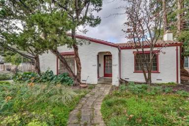Main picture of 1069 Willow Glen Way
